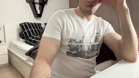 Snapshot of sup3rcumm chatting on 12.17.24 See all of me now on OF Live  - TOP 78-----   online show from 12.17.24