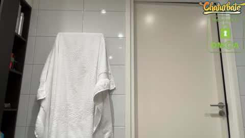 Snapshot of sup3rcumm chatting on 10.22.25 See all of me now on OF Live  - TOP 78-----   online show from 10.22.25