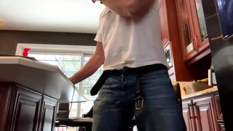 Snapshot of supercap69 chatting on 12.20.24 Francisco666 online show from 12.20.24