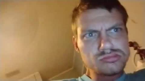 Snapshot of supergamer12656 chatting on 11.22.25 supergamer12656 online show from 11.22.25