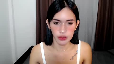 Snapshot of superhotbabe1 chatting on 02.11.25 Erica Help me to reach my goal Superhotbabe1 online show from 02.11.25