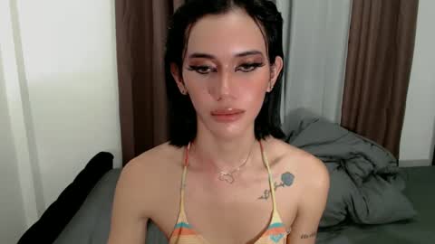 Snapshot of superhotbabe1 chatting on 02.16.25 Erica Help me to reach my goal Superhotbabe1 online show from 02.16.25