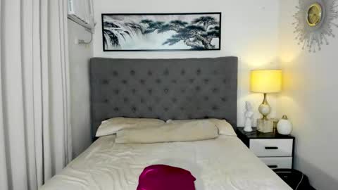 BUNNYsexxYUMMY online show from 09.16.25