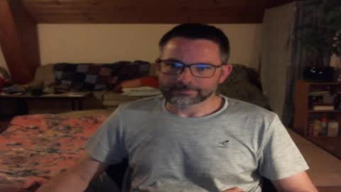 supersquirrel81 online show from 05.01.26