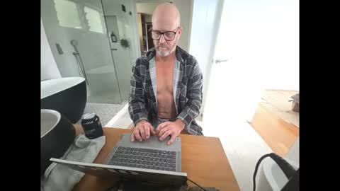 surfdog2908 online show from 05.13.26