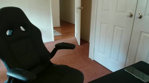 Snapshot of surge_0 chatting on 03.11.26 surge_0 online show from 03.11.26