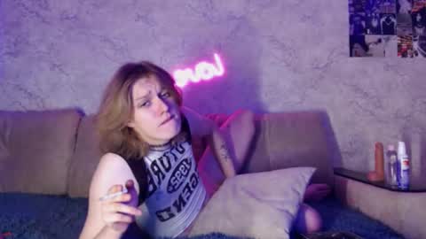 Snapshot of susan228 chatting on 12.04.24 Vladiva online show from 12.04.24