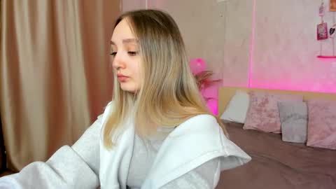 Annie online show from 02.18.25