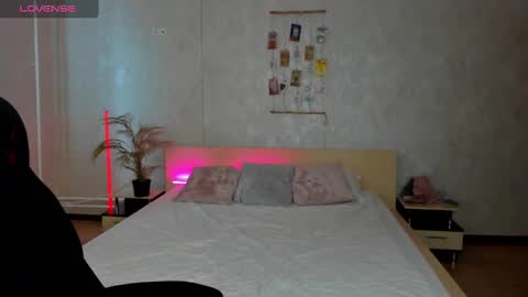 Annie online show from 03.11.25