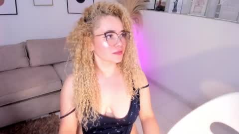 susan_blond online show from 07.28.26