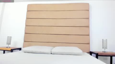 Snapshot of susan_elliot chatting on 09.12.25 Susan online show from 09.12.25