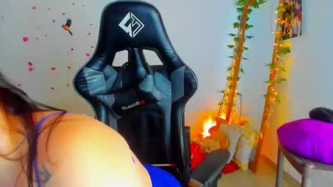 Dani online show from 11.15.25