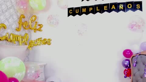 Snapshot of susana__sanchez chatting on 12.25.24  SUSANA  online show from 12.25.24