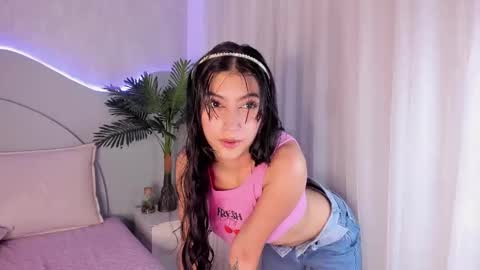 Snapshot of susana__sanchez chatting on 10.10.25  SUSANA  online show from 10.10.25