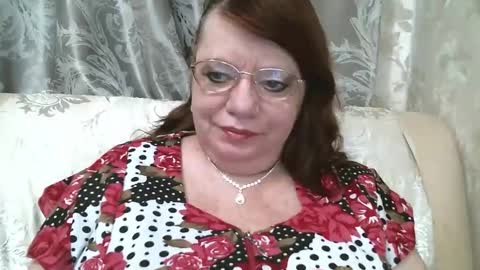 Snapshot of susanaahsun chatting on 02.03.25 SusanaAhSun online show from 02.03.25