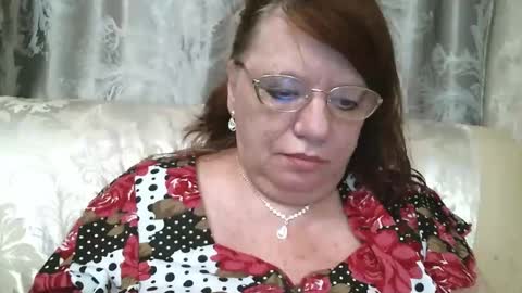 Snapshot of susanaahsun chatting on 02.24.25 SusanaAhSun online show from 02.24.25