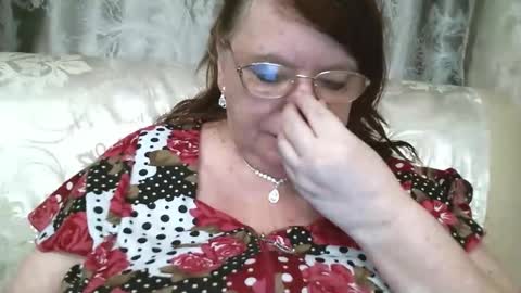 Snapshot of susanaahsun chatting on 02.26.25 SusanaAhSun online show from 02.26.25