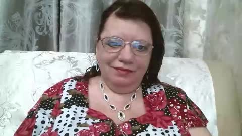 Snapshot of susanaahsun chatting on 09.24.25 SusanaAhSun online show from 09.24.25