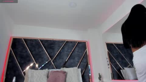 susanahenao online show from 04.27.26