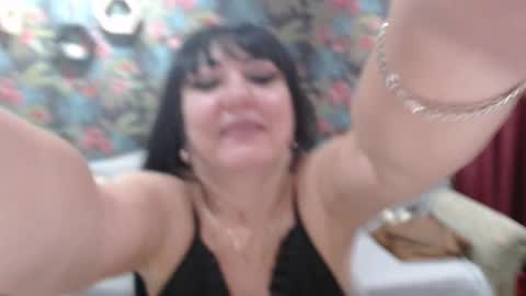 Snapshot of susanlanice chatting on 10.04.25 SusanLaNice online show from 10.04.25