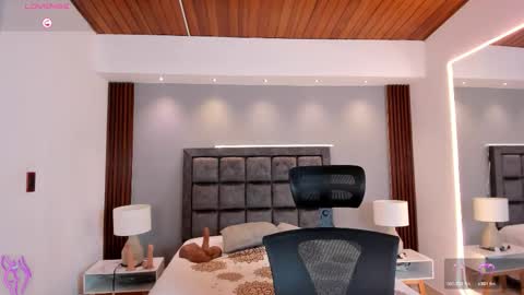 Susan  Everyday From 0530 to 1430 Col Time online show from 11.28.25