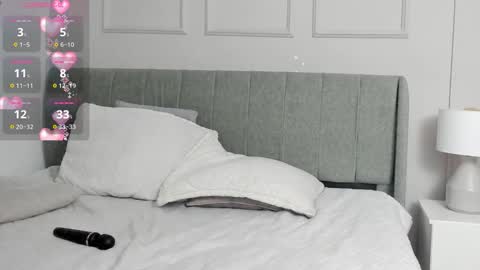 Amelia  online show from 12.19.25