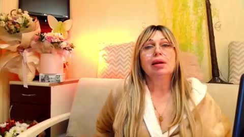 SusiexNoreen online show from 04.22.26