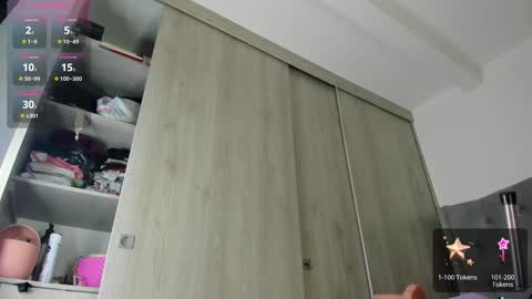 Snapshot of sussan_dream chatting on 01.07.25 Juliana garcia online show from 01.07.25