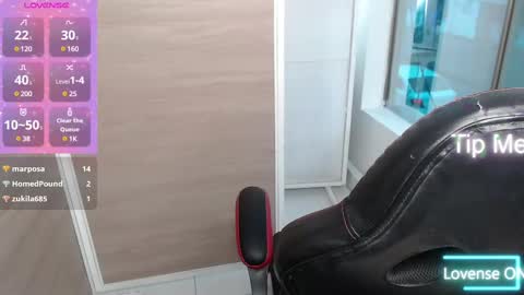 Snapshot of sussan_love01 chatting on 03.06.25 Susan online show from 03.06.25