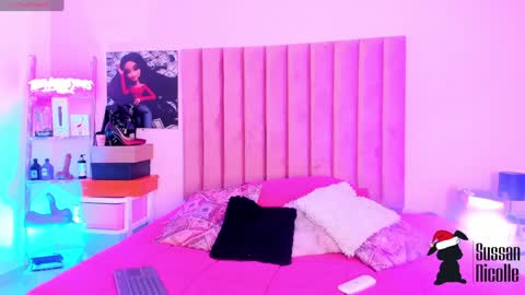 Snapshot of sussan_nicolle1 chatting on 12.11.24 Sussan Nicole online show from 12.11.24