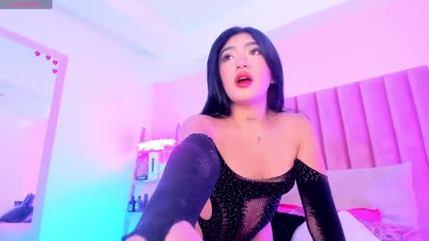 Snapshot of sussan_nicolle1 chatting on 01.27.25 Sussan Nicole online show from 01.27.25