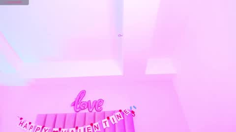 Snapshot of sussan_nicolle1 chatting on 02.17.25 Sussan Nicole online show from 02.17.25