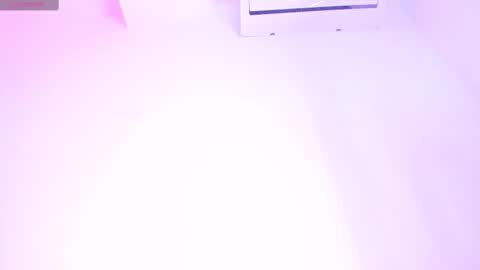 Snapshot of sussan_nicolle1 chatting on 02.18.25 Sussan Nicole online show from 02.18.25