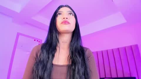 Snapshot of sussan_nicolle1 chatting on 10.01.25 Sussan Nicole online show from 10.01.25