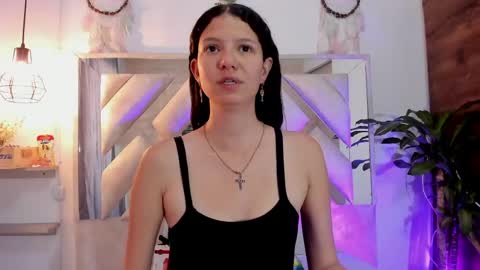 Snapshot of sussana_wild chatting on 05.20.26 Sussana online show from 05.20.26