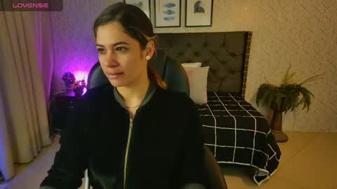   online show from 12.02.24