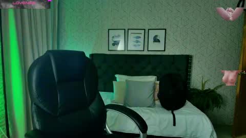   online show from 01.14.25