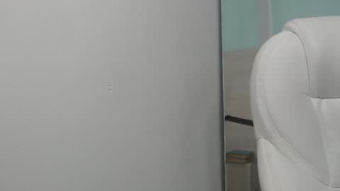 sussy leon online show from 02.13.25