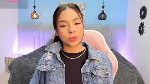 Snapshot of sussy_sweet4u chatting on 06.12.26 sussy_sweet4u online show from 06.12.26