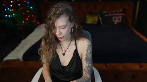 Snapshot of suzansweet chatting on 01.16.26 Suzan online show from 01.16.26