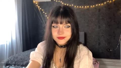 EmilySuonn online show from 05.07.26