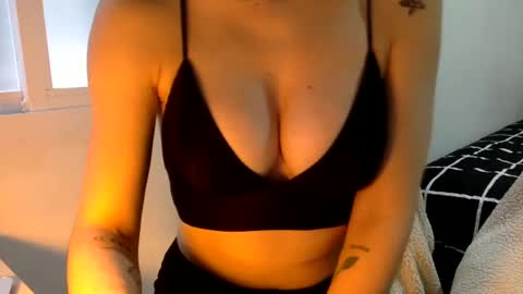 The real sugar baby   Suzy Summer   online show from 02.28.25