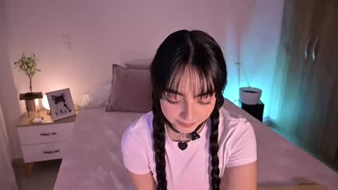 Snapshot of sw_sofi chatting on 09.26.25 Sofis schedule 10pm until 4am GMT-5 online show from 09.26.25