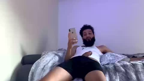 Snapshot of swanginrod chatting on 10.13.25 swanginrod online show from 10.13.25