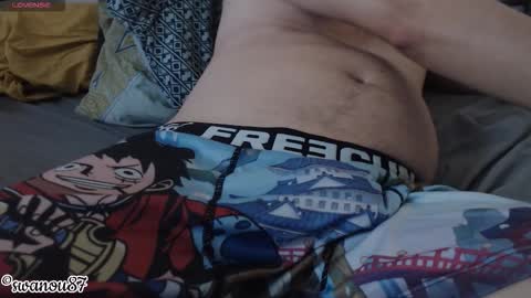 Snapshot of swanou87 chatting on 01.09.26 swanou87 online show from 01.09.26