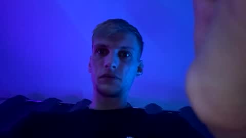 Snapshot of swanseagentleman chatting on 10.28.25 swanseagentleman online show from 10.28.25