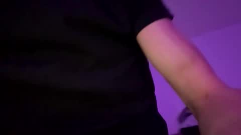 swanseagentleman online show from 12.04.25