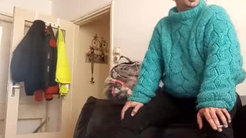 sweaterboy666 online show from 10.01.25