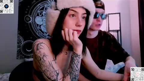 Snapshot of sweathome chatting on 10.29.25 sweaties3 online show from 10.29.25