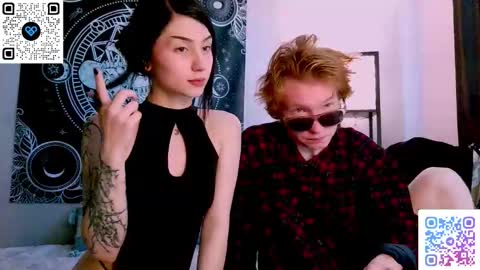 Snapshot of sweathome chatting on 11.21.25 sweaties3 online show from 11.21.25